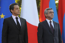 Nicola Sarkozy awarded Serzh Sargsyan