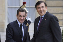 Sarkozy awarded Saakashvili
