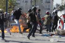One man dead in Greek riots