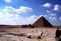 Egypt will close the Great Pyramid of Giza on 11.11.11.