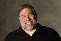 RA President’s award to Steve Wozniak 