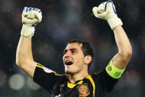 AS.com survey: Casillas receives three times as many votes as Diego López