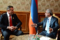 Armenian president receives legendary athlete Sergei Bubka 