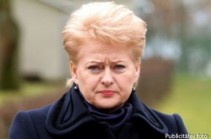 Президент Литвы не приедет на празднование Дня Победы в 2015 году в Москве