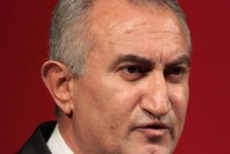 Hraparak: Yet another scandal brewing around Aragatsotn governor