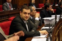 Aravot: Tigran Urikhanyan not to attend Prosperous Armenia faction meeting