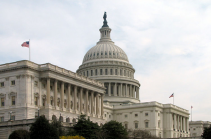 Сенат США утвердил параметры бюджета на два года, продлив финансирование правительства