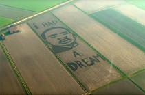 Итальянский художник-тракторист «нарисовал» портрет Мартина Лютера Кинга