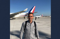 Youri Djorkaeff arrives in Armenia with delegation of French President