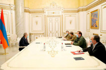 Armenia’s PM meets defense and foreign ministers, discusses situation over Karabakh