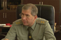 Onik Gasparyan to continue implementing his duties as Chief of General Staff