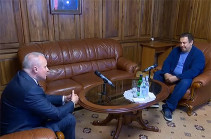 PAP leader meets Russian ambassador