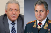 Armenian, Russian DM discuss Armenian-Russian military cooperation issues