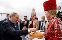 Armenia’s Acting PM arrives in Kazan