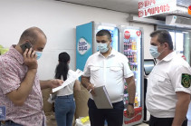 В одном из магазинов зафиксированы случаи нарушения посетителями режима обязательного ношения масок – Инспекционный орган