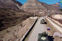Российские миротворцы провели патрулирование вдоль линии разграничения сторон в Аскеранском районе Нагорного Карабаха