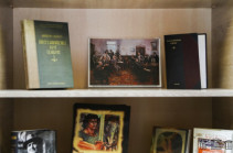 В парламенте Армении отметили День дарения книг