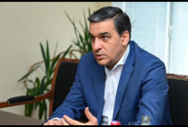 Бывший омбудсмен Армении инициировал общественные обсуждения в связи с  создавшейся в стране ситуацией