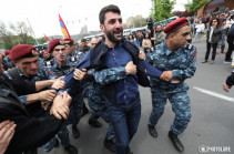 Полиция задержала в Ереване 59 митингующих
