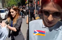 Журналист «Araratnews» облил водой депутата (Видео)
