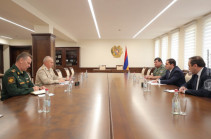 Обстановку в зоне ответственности российских миротворцев в Нагорном Карабахе обсудили Папикян и Волков