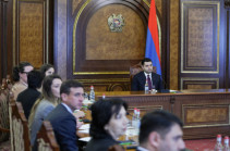 Համբարձում Մաթևոսյանին ներկայացվել է «Հայաստանի ներդրումային բարեփոխումների ճանապարհային քարտեզ»-ը