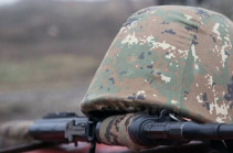 Один военнослужащий в Карабахе погиб, еще восемь ранены в результате ударов азербайджанскими беспилотниками