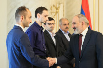 Փաշինյանն ընդունել է Շախմատի Հայաստանի տղամարդկանց հավաքականի ներկայացուցիչներին