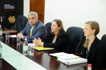 Линн Трейси и министр юстиции Армении обсудили ход правоохранительных реформ