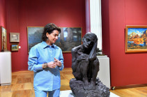 Աննա Հակոբյանն Ալմաթիում այցելել է Ղազախստանի ժողովրդական գործիքների թանգարան և Պետական արվեստի թանգարան