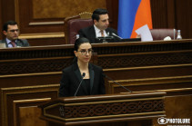 Парламент Армении обсуждает ходатайство генпрокурора о возбуждении уголовного дела против Сейрана Оганяна
