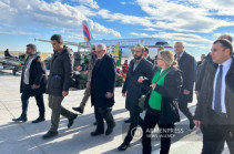 Глава МИД Армении в турецком Адыямане встретился с армянскими спасателями