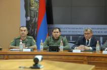 В Минобороны Армении проведено совещание, глава ведомства дал поручения