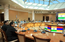 Глава Минобороны Армении принял делегацию Колледжа национальной обороны Индии