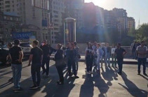 Երևանում մեկնարկել են անհնազանդության ակցիաները. Ուղիղ միացում