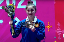 Тяжелоатлет Александра Григорян - золотая медалистка молодежного чемпионата мира