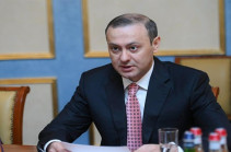 Армен Григорян: Армения заинтересована в возможности заключения мира с Азербайджаном