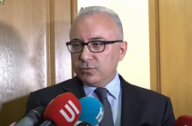 Мнацакан Сафарян: В переговорах с Азербайджаном есть вопросы, где присутствие посредников является обязательным