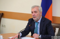 «Могу сказать, что господин Шахраманян был максимально искренен»: Андраник Кочарян представил детали встречи с президентом Арцаха