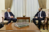 Глава МИД Армении и руководитель дипмиссии ЕС обсудили отношения между Ереванои и Баку