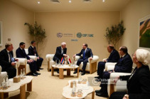 Президенты Армении и Египта провели встречу в Дубае