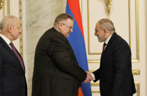 Никол Пашинян и вице-премьер России обсудили актуальные вопросы армяно-российских отношений