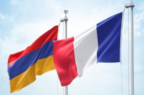 Посольство Армении во Франции: Наши мысли с нашими соотечественниками из Нагорного Карабаха, которые встречают Новый год вдали от своих домов и родной земли