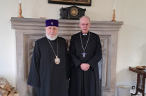 Гарегин II и архиепископ Кентерберийский обсудили вопросы сохранения армянского духовного наследия в Нагорном Карабахе