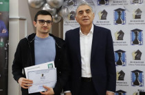 Мануэл Петросян — чемпион Армении по быстрым шахматам, Шант Саргсян — вице-чемпион