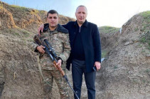 Татев Вирабян: «Мишенью становятся все родители погибших военнослужащих, которые не занимаются торговлей кровью, не льстят этим властям» («Грапарак»)