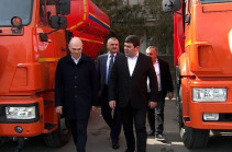 Mikael Vardanyan donated 117 mln drams for garbage trucks and 230 waste bins for Masis community