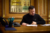 Зеленский уволил еще несколько чиновников своего офиса