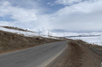 В Армении есть закрытые автодороги: Автодорога Степанцминда-Ларс открыта
