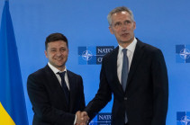 Столтенберг: НАТО не обсуждает ввод войск Альянса на Украину